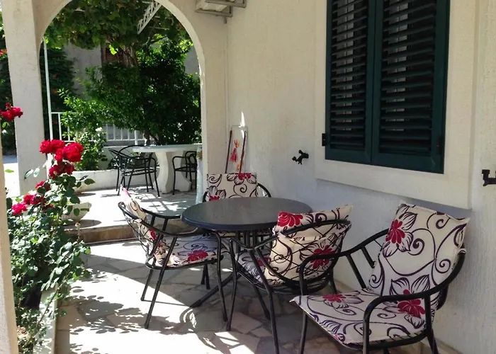 Lägenhet A1 - Apt W Patio Just 3 Min Walking To The Duće